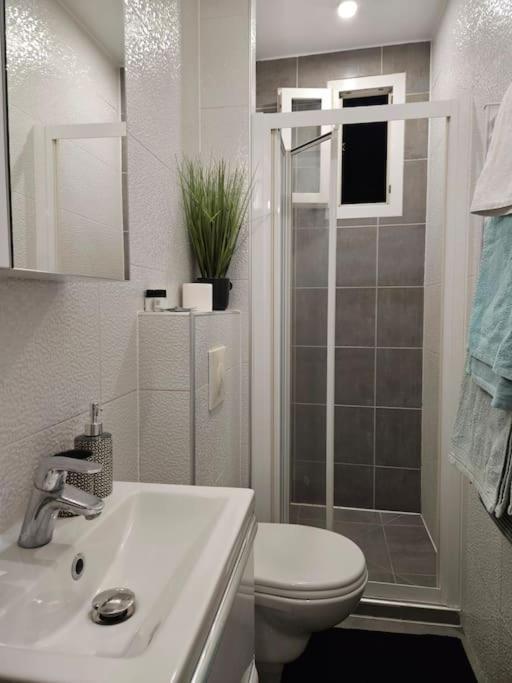Appartement Proche Metro Paris Pantin Bagian luar foto
